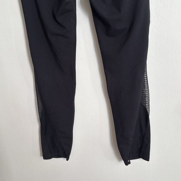 Gaiam Black Mesh Panel High-Rise Active Leggings Small Yoga Workout‎ Stretch - Picture 4 of 7
